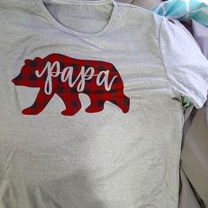 Papa bear mens lg tshirt